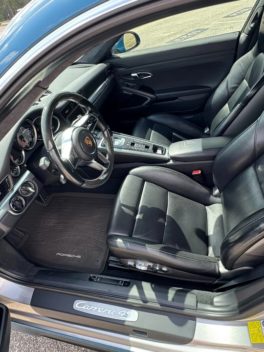 2013 Porsche 991 Carrera 4S - Image 17 of 26