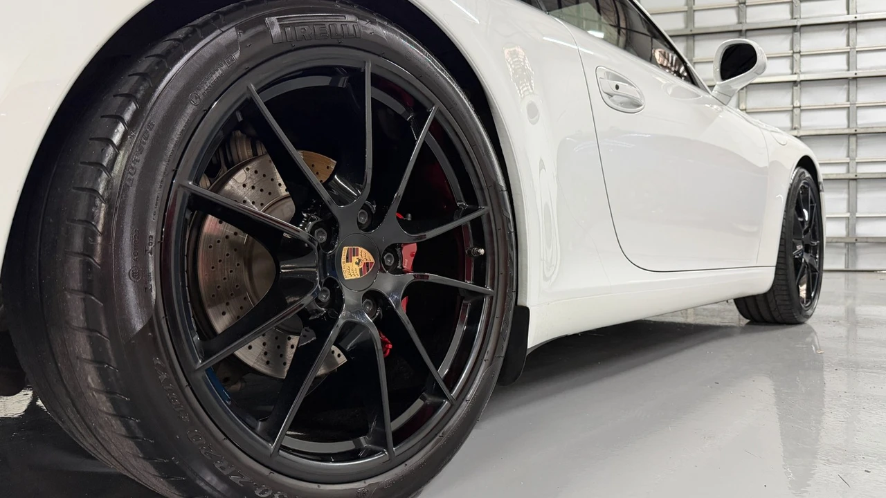 2013 Porsche 991 Carrera S - Image 9 of 21