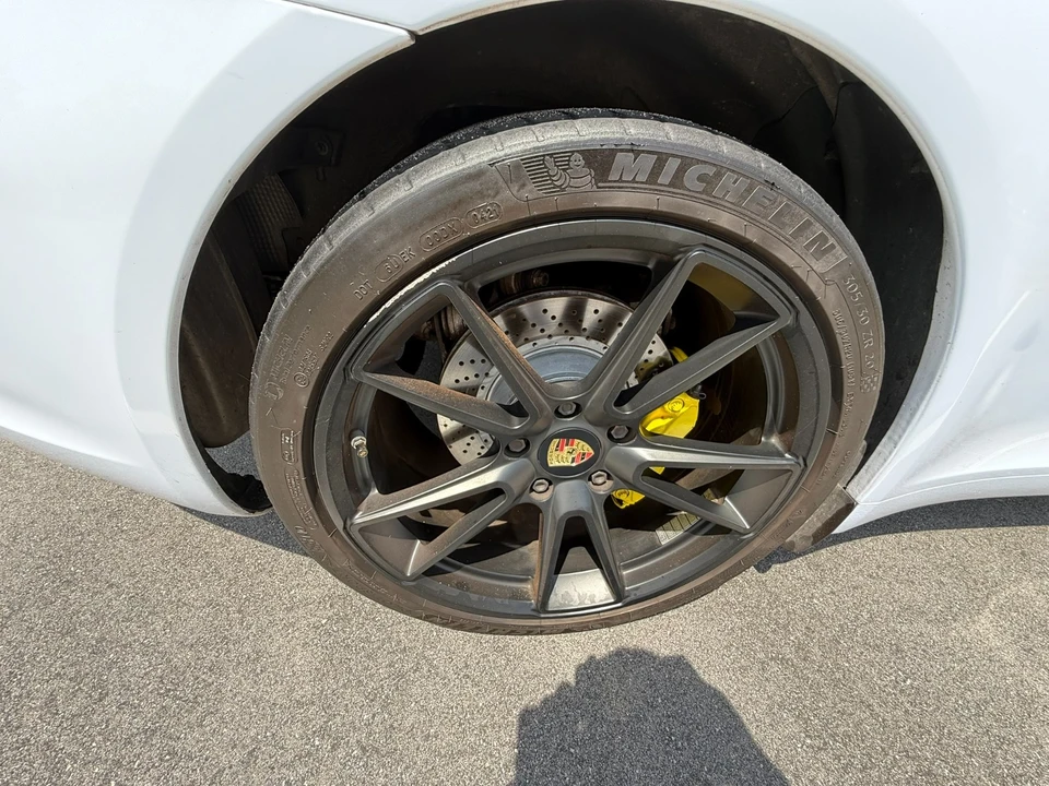 2013 Porsche 991 Carrera - Image 24 of 27