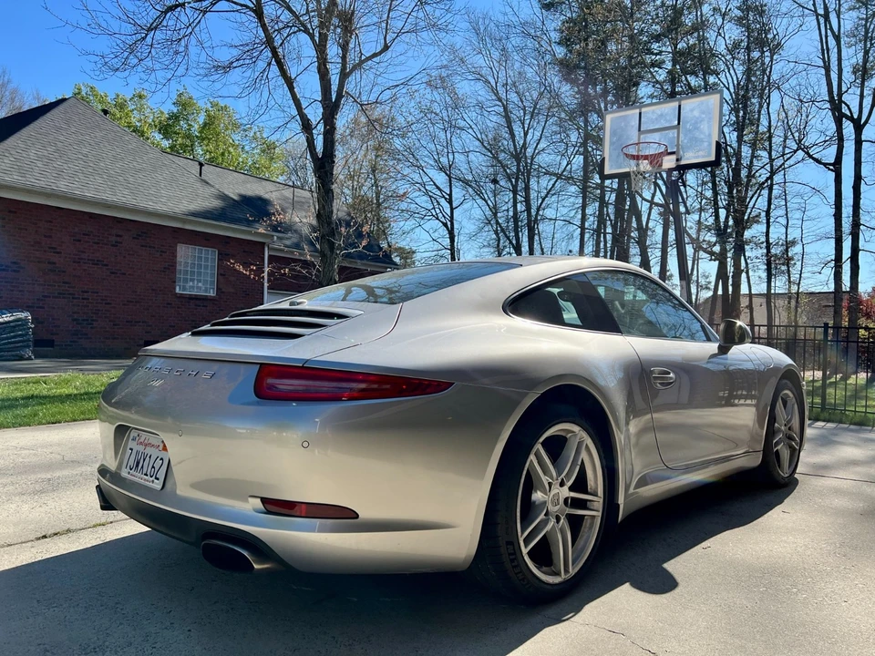 2013 Porsche 991 Carrera - Image 27 of 27