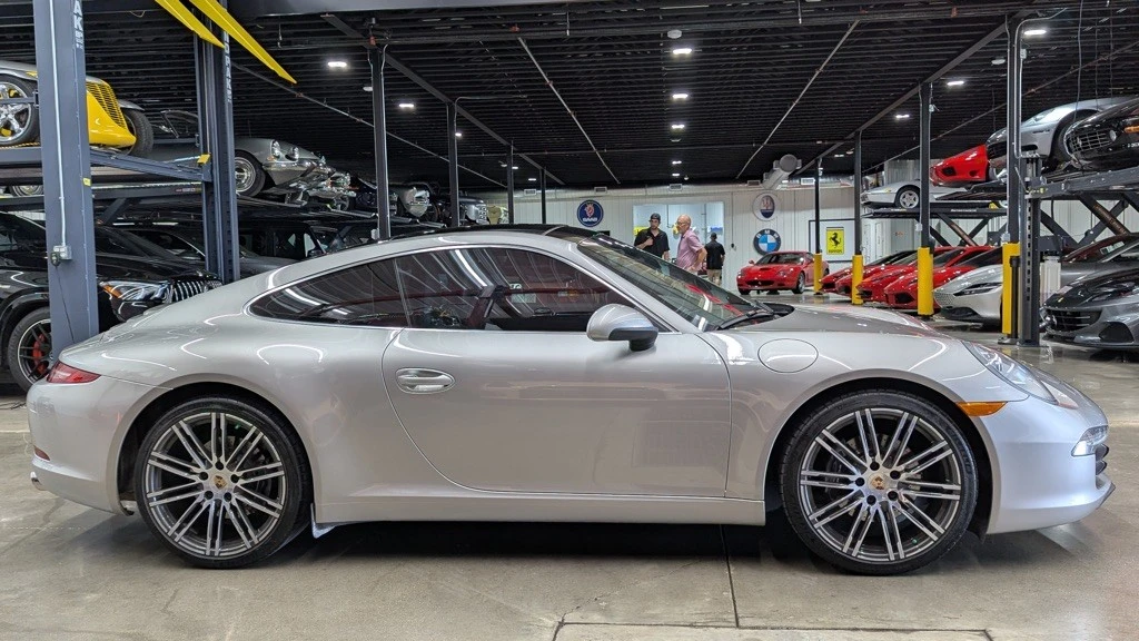 2013 Porsche 991 Carrera - Image 8 of 18
