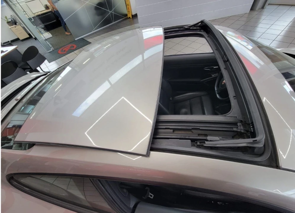 2013 Porsche 991 Carrera - Image 31 of 31
