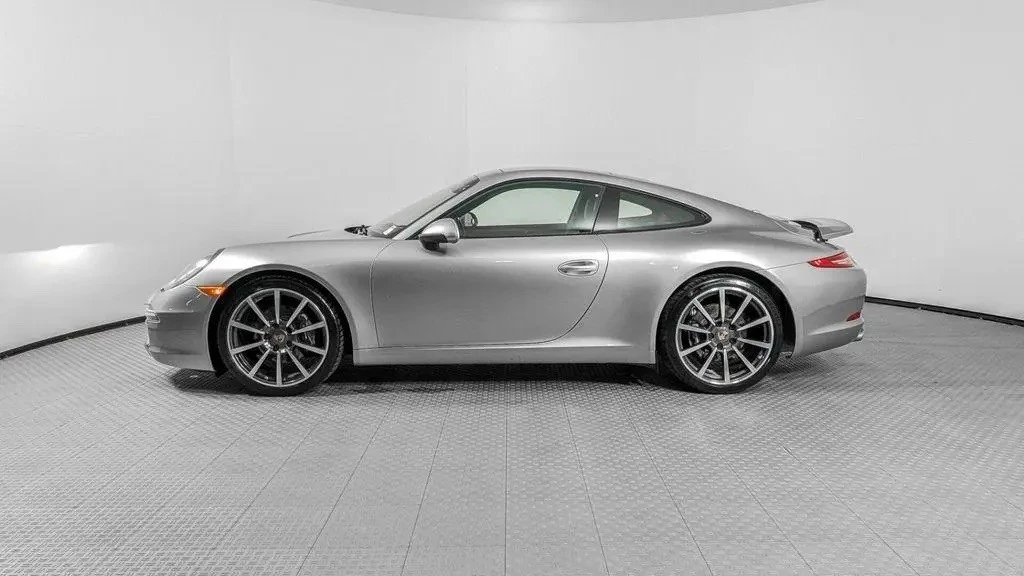 2013 Porsche 991 Carrera - Image 5 of 31