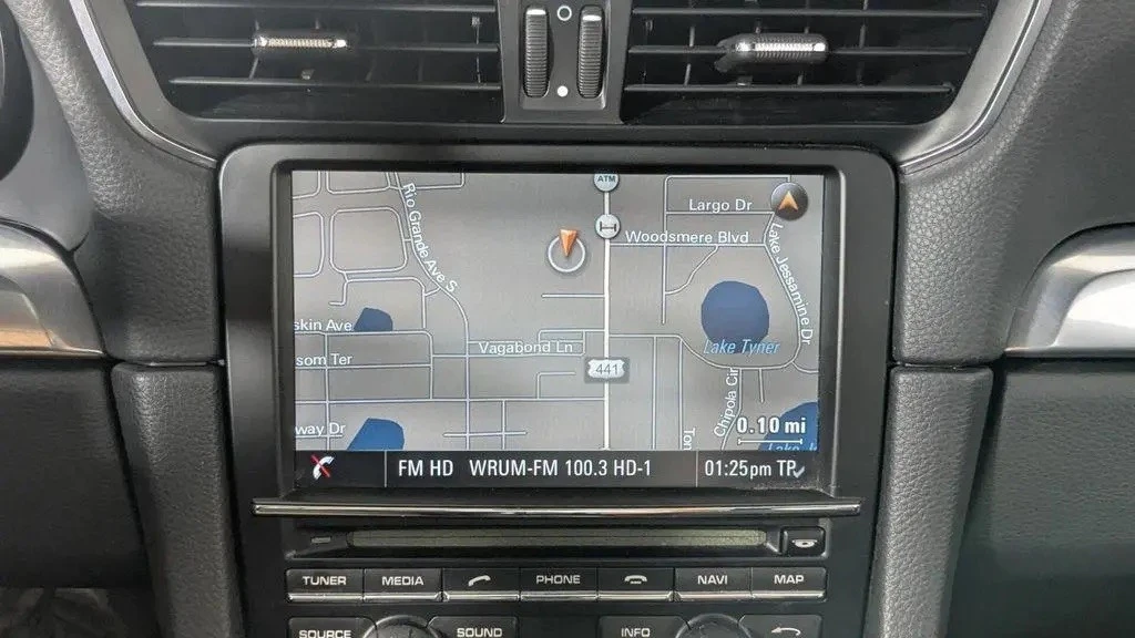 2013 Porsche 991 Carrera - Image 11 of 31