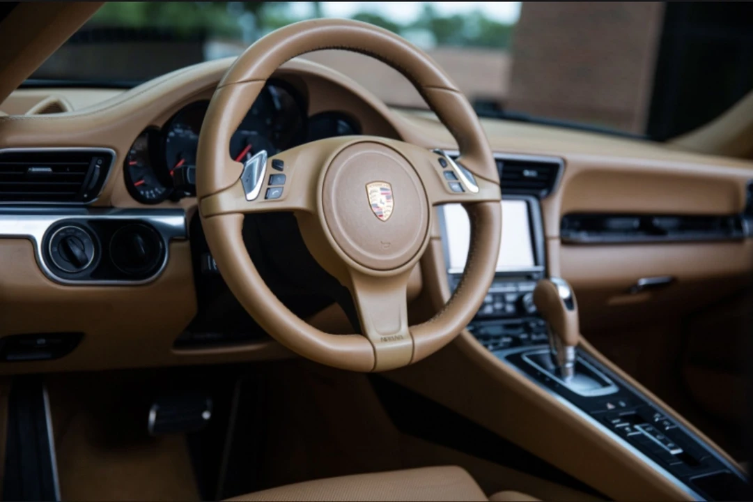 2013 Porsche 991 Carrera - Image 24 of 30