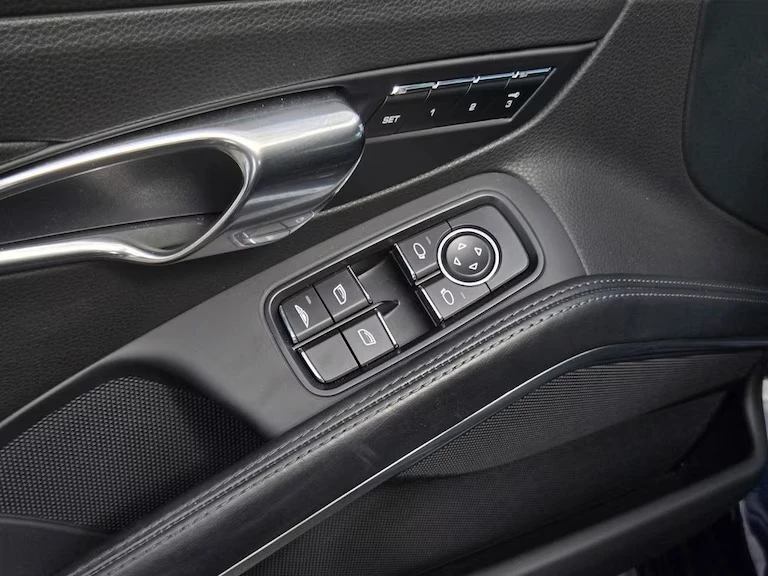 2013 Porsche 991 Carrera - Image 17 of 20