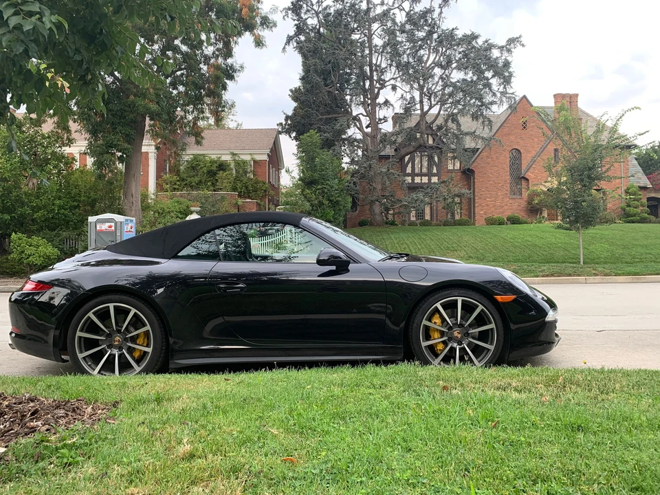 2013 Porsche 991 Carrera 4S - Image 16 of 26