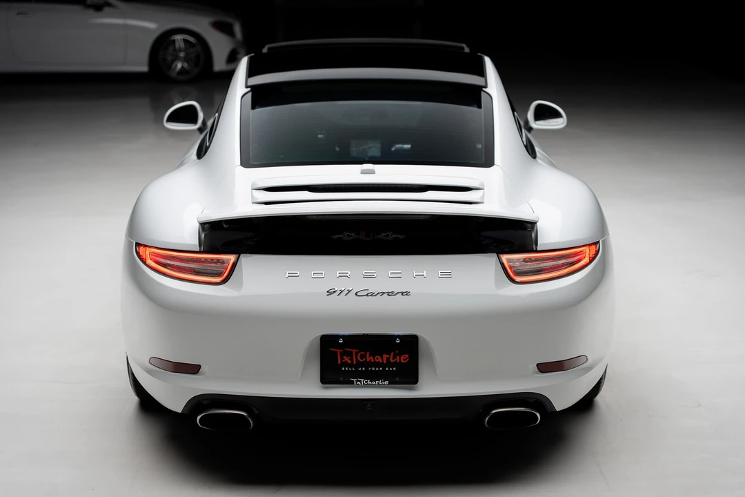 2013 Porsche 991 Carrera - Image 24 of 31