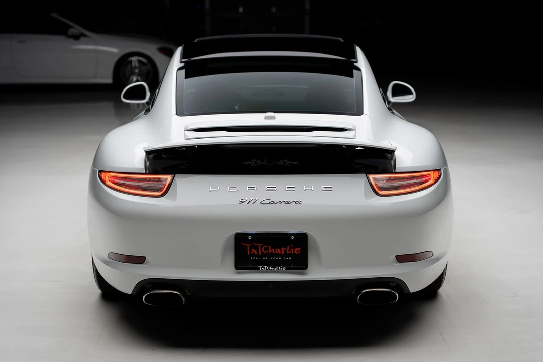 2013 Porsche 991 Carrera - Image 25 of 31