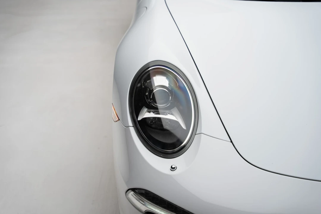 2013 Porsche 991 Carrera - Image 12 of 31