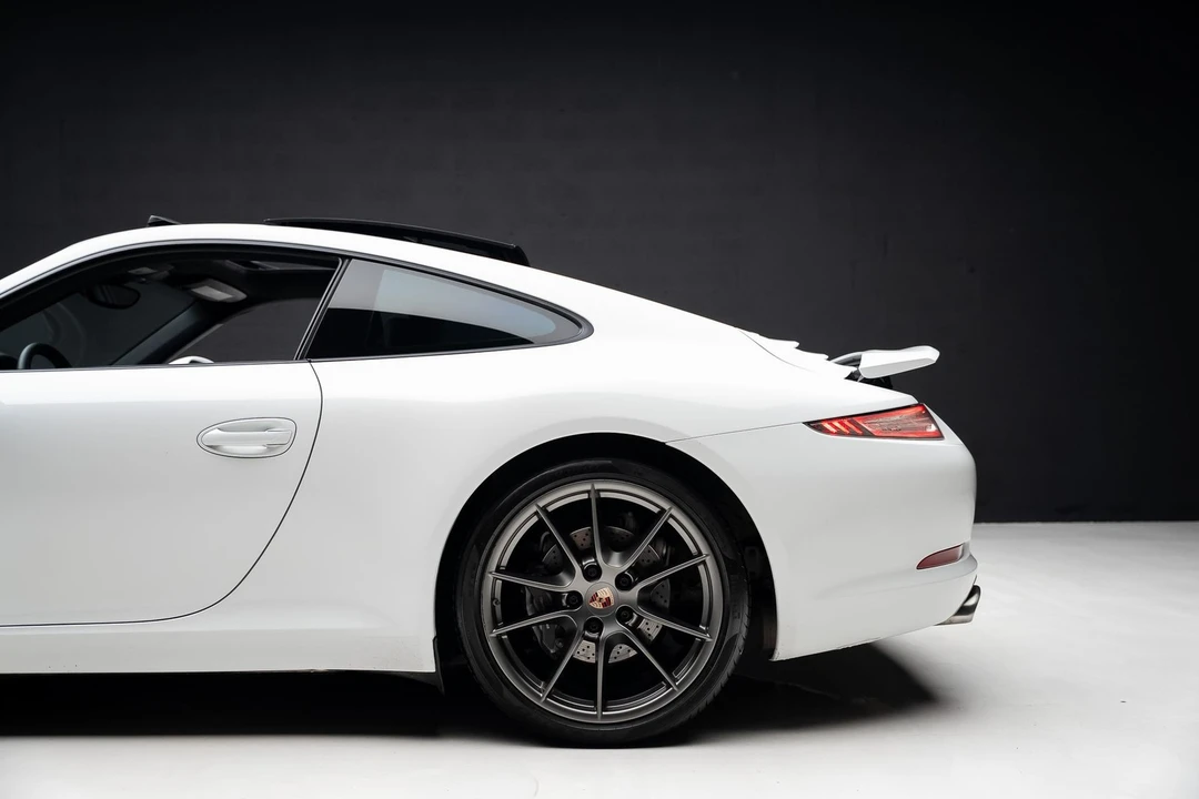 2013 Porsche 991 Carrera - Image 20 of 31