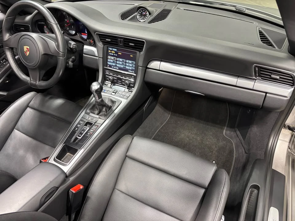 2013 Porsche 991 Carrera - Image 16 of 20