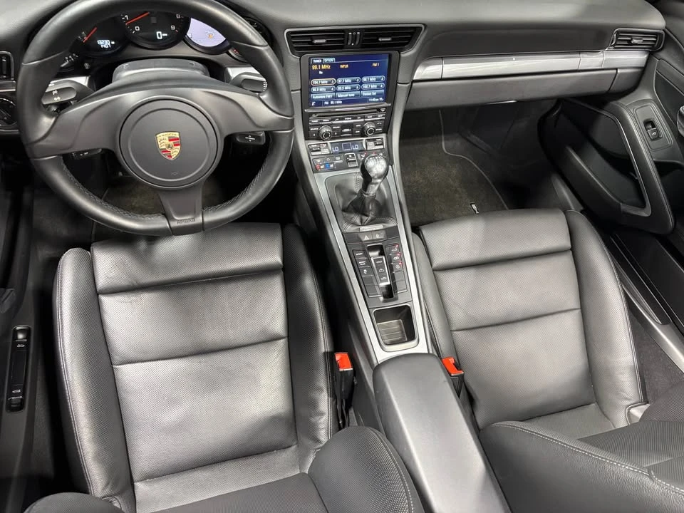 2013 Porsche 991 Carrera - Image 19 of 20