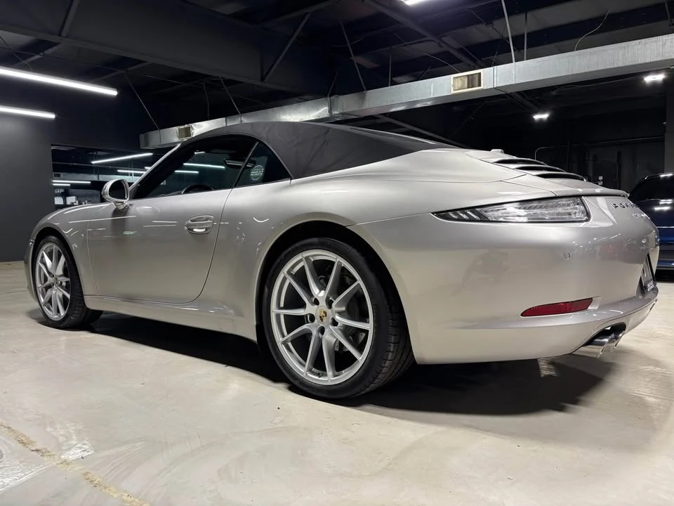 2013 Porsche 991 Carrera - Image 9 of 20