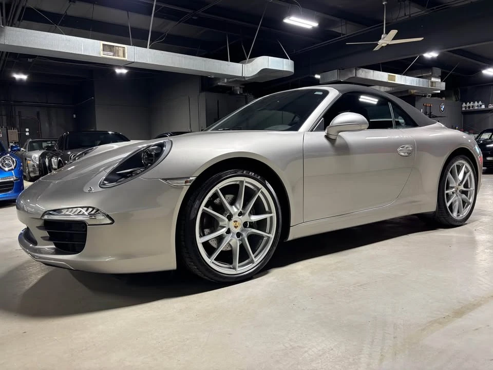 2013 Porsche 991 Carrera - Image 8 of 20