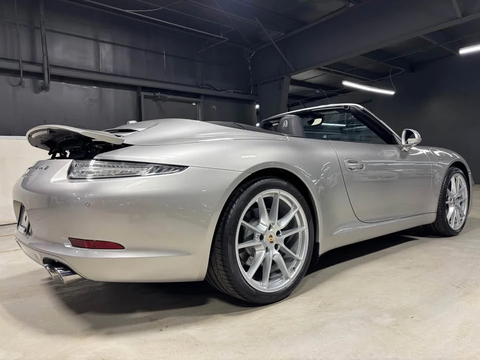 2013 Porsche 991 Carrera - Image 17 of 20
