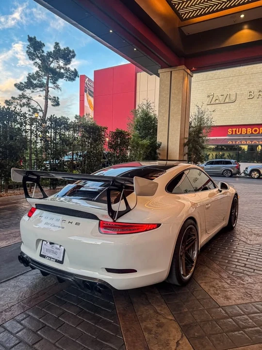 2013 Porsche 991 Carrera - Image 2 of 5