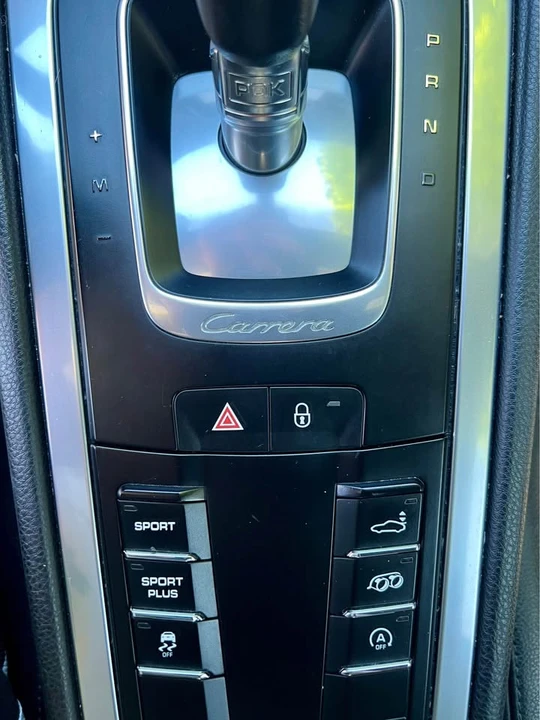 2013 Porsche 991 Carrera - Image 8 of 10
