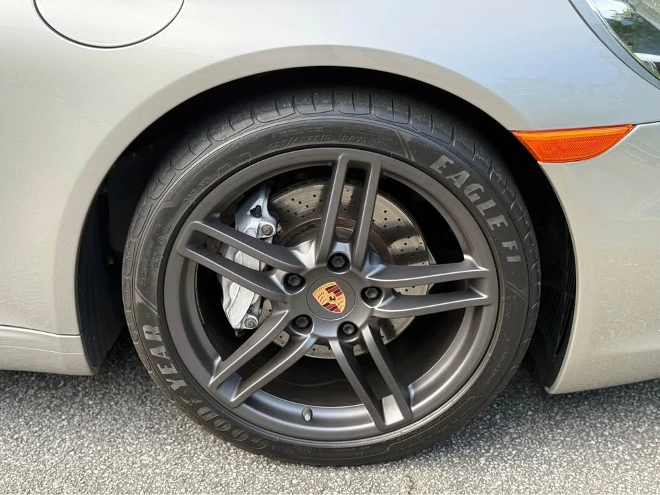 2013 Porsche 991 Carrera - Image 12 of 20