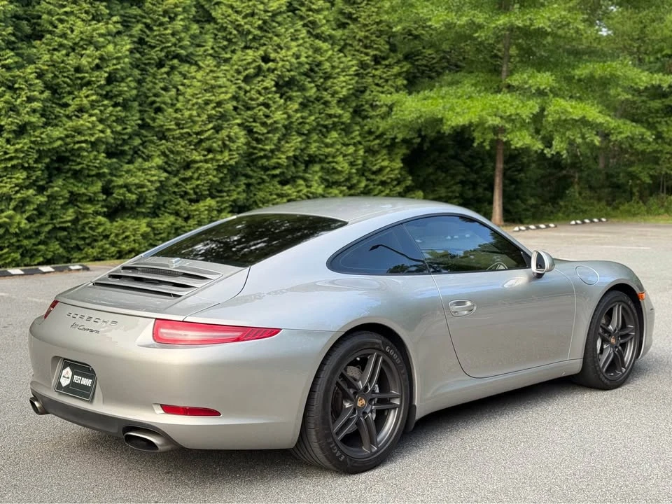 2013 Porsche 991 Carrera - Image 8 of 20