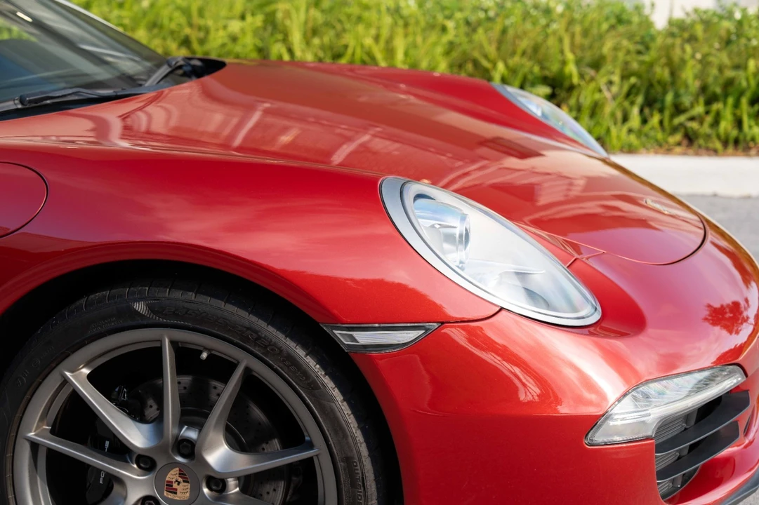 2013 Porsche 991 Carrera - Image 14 of 31