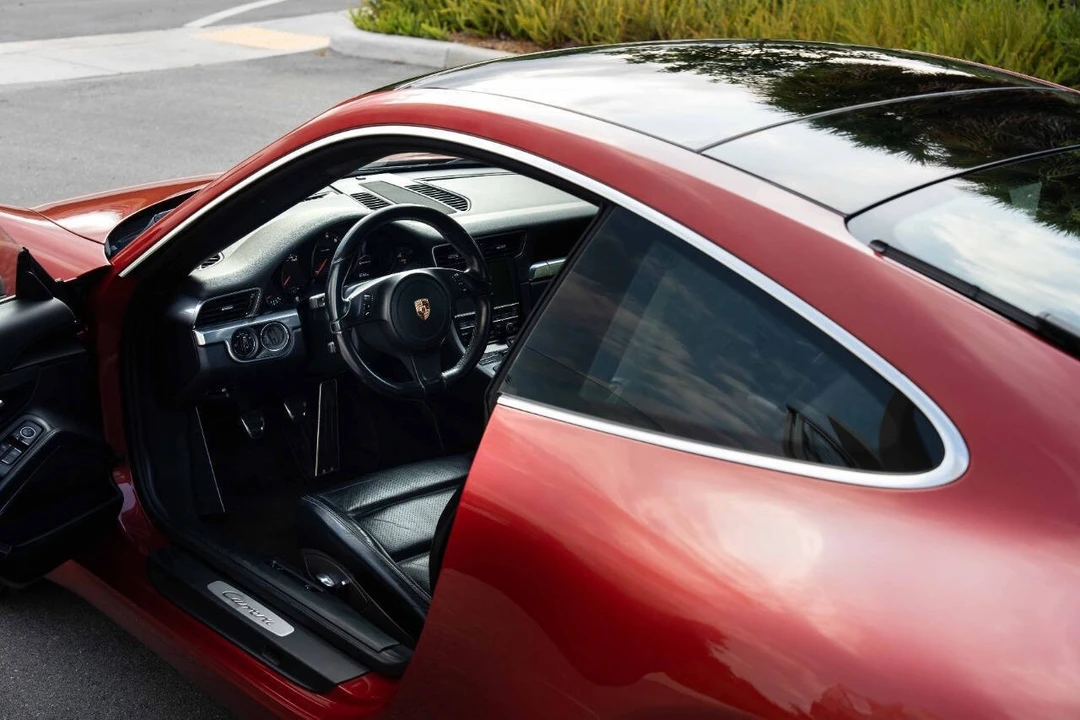 2013 Porsche 991 Carrera - Image 20 of 31