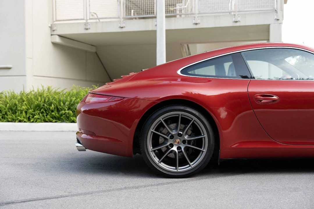 2013 Porsche 991 Carrera - Image 23 of 31