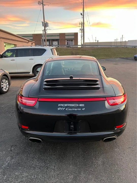 2013 Porsche 991 Carrera 4 - Image 6 of 15