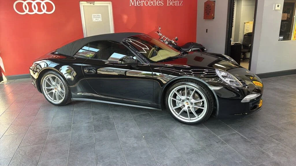 2013 Porsche 991 Carrera 4 - Image 3 of 22