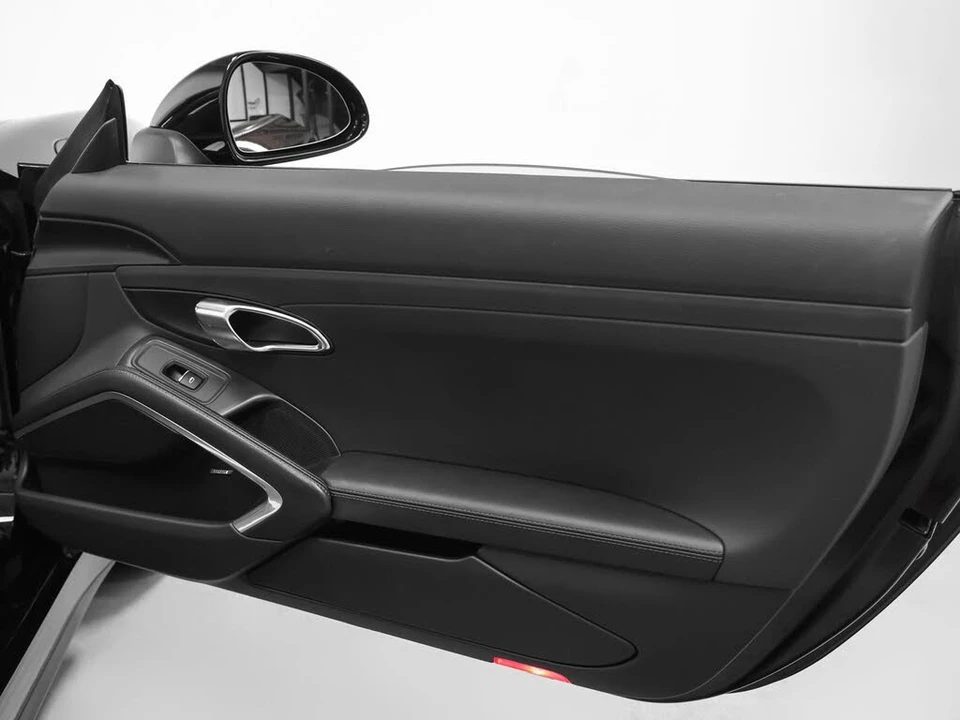 2013 Porsche 991 Carrera 4 - Image 26 of 31