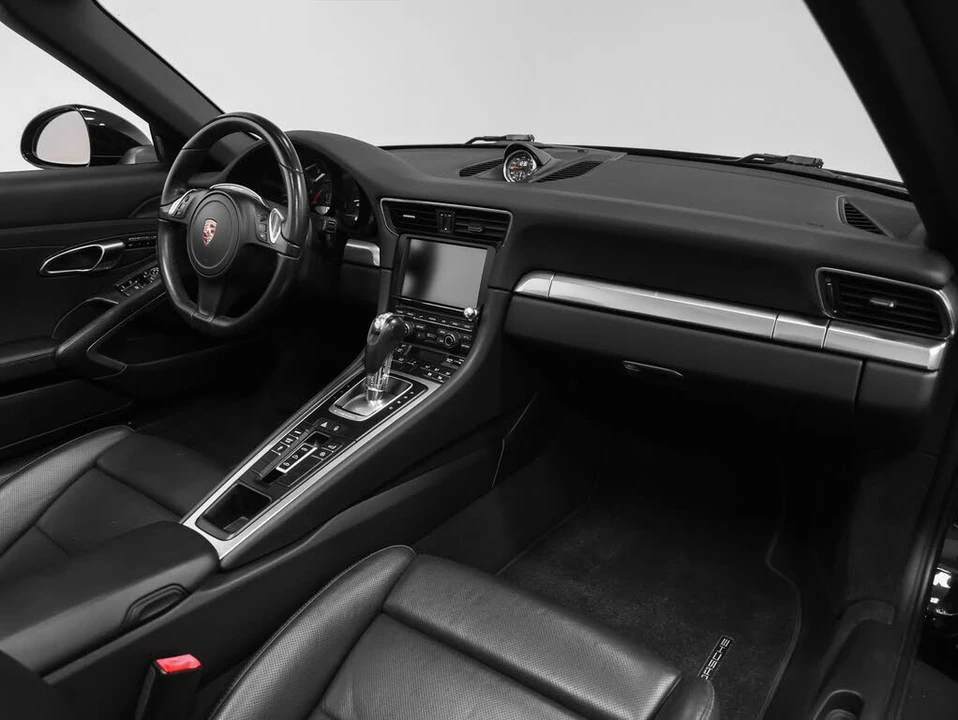2013 Porsche 991 Carrera 4 - Image 24 of 31