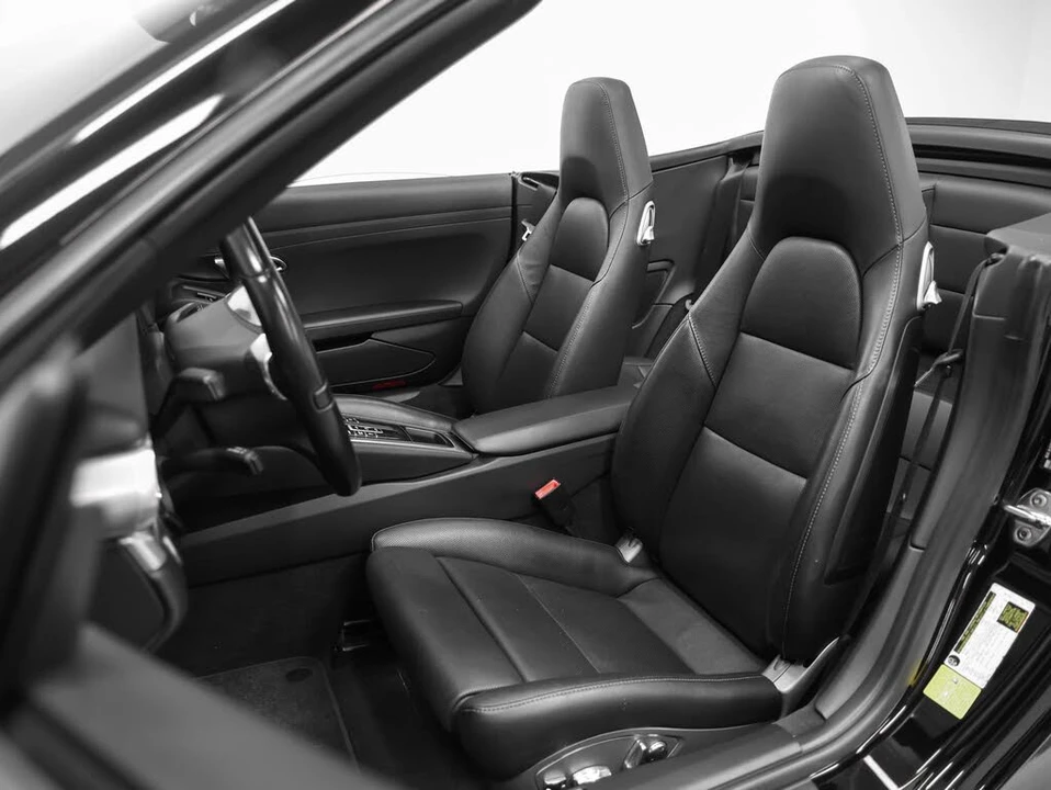 2013 Porsche 991 Carrera 4 - Image 5 of 31