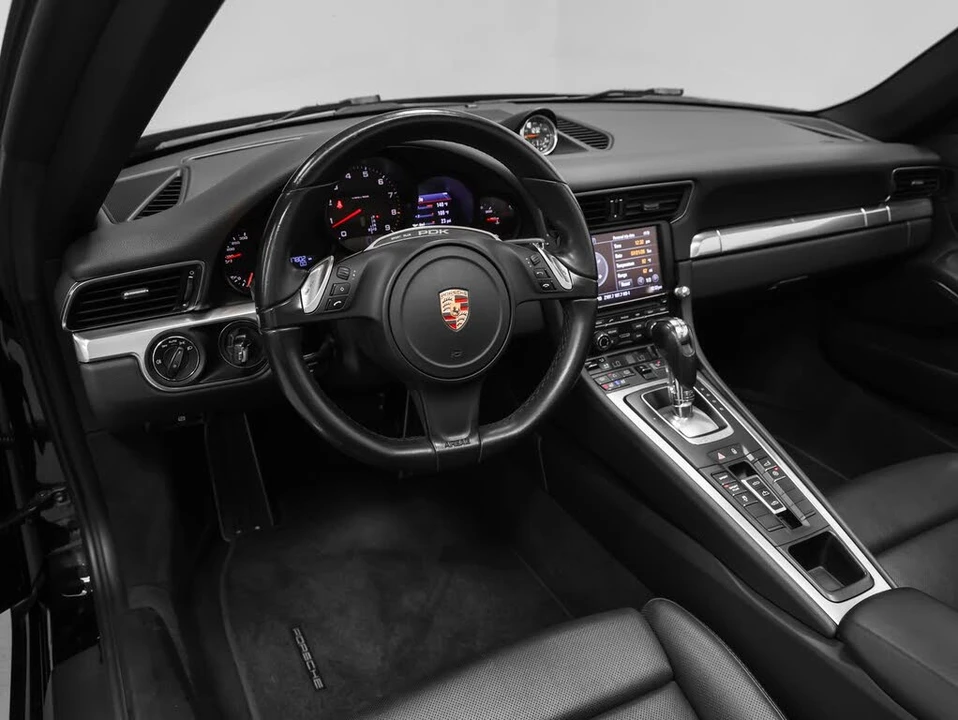 2013 Porsche 991 Carrera 4 - Image 29 of 31