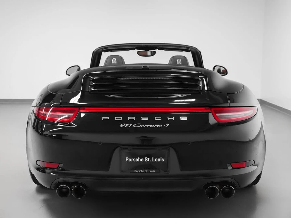 2013 Porsche 991 Carrera 4 - Image 12 of 31