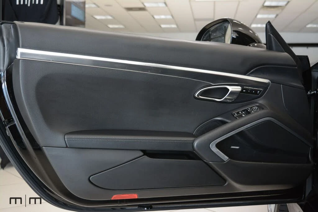 2013 Porsche 991 Carrera 4 - Image 17 of 31