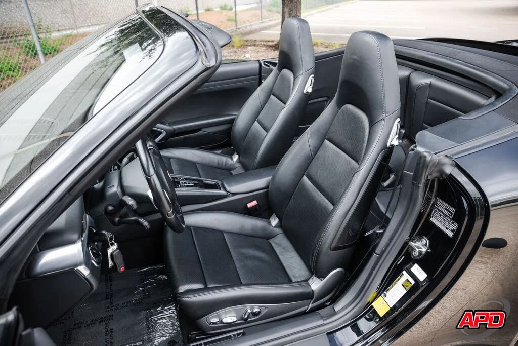 2013 Porsche 991 Carrera 4 - Image 5 of 31