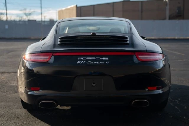 2013 Porsche 991 Carrera 4 - Image 10 of 17