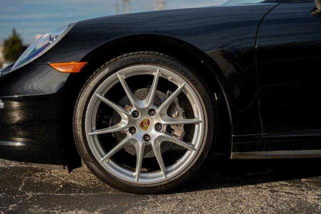 2013 Porsche 991 Carrera 4 - Image 5 of 17