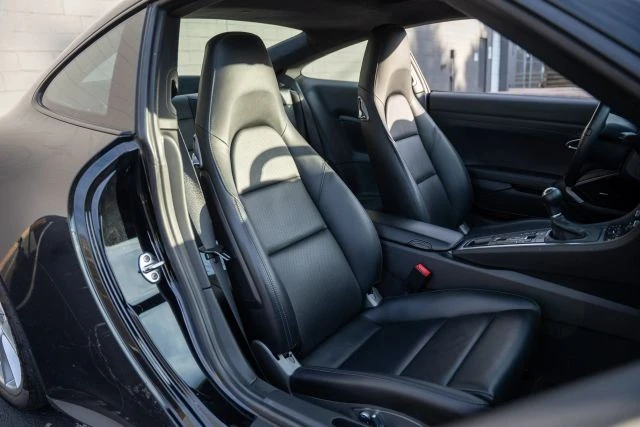 2013 Porsche 991 Carrera 4 - Image 3 of 17