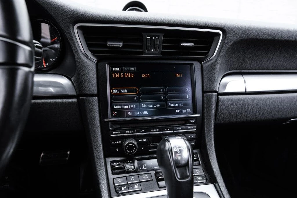 2013 Porsche 991 Carrera 4 - Image 22 of 31