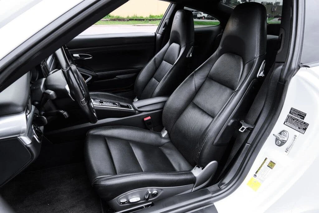 2013 Porsche 991 Carrera 4 - Image 30 of 31
