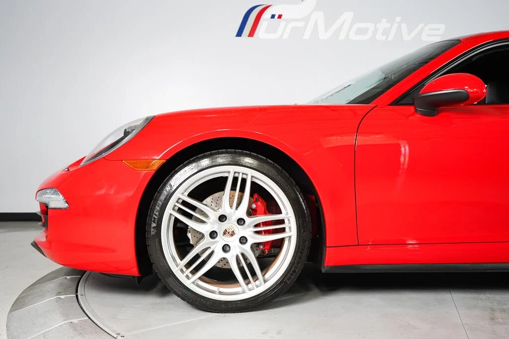 2013 Porsche 991 Carrera 4 - Image 5 of 31