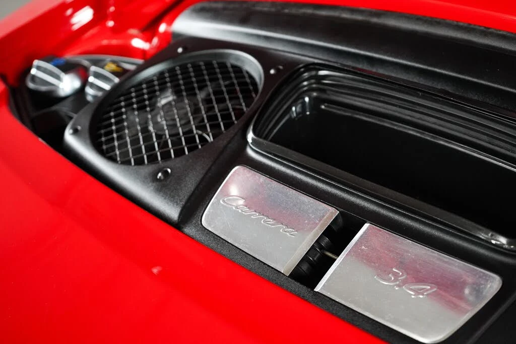 2013 Porsche 991 Carrera 4 - Image 24 of 31