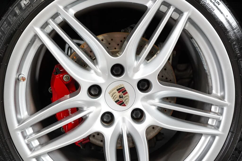 2013 Porsche 991 Carrera 4 - Image 10 of 31