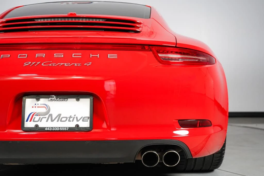 2013 Porsche 991 Carrera 4 - Image 17 of 31