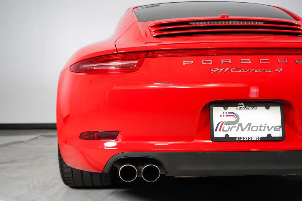 2013 Porsche 991 Carrera 4 - Image 16 of 31
