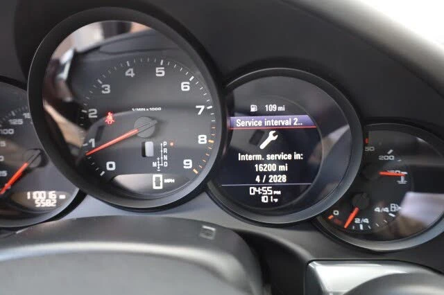 2013 Porsche 991 Carrera 4 - Image 30 of 31