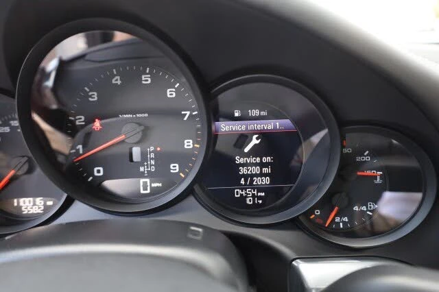 2013 Porsche 991 Carrera 4 - Image 29 of 31