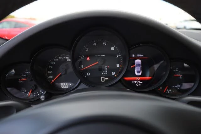 2013 Porsche 991 Carrera 4 - Image 28 of 31