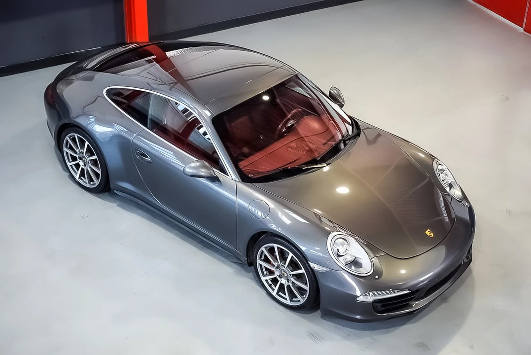 2013 Porsche 991 Carrera 4 - Image 11 of 30